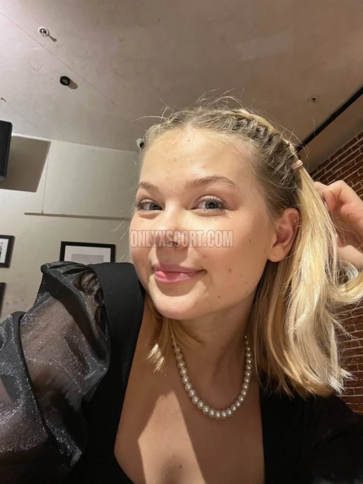 Escort girl christina à Lyon - Photo 3