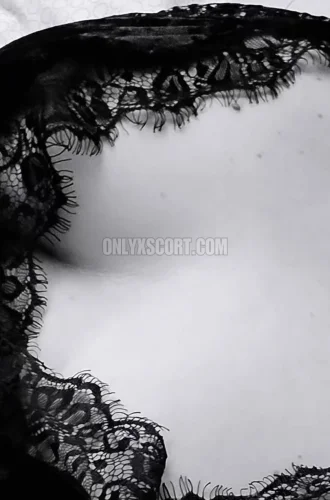 Escort Lynn, Aiguefonde